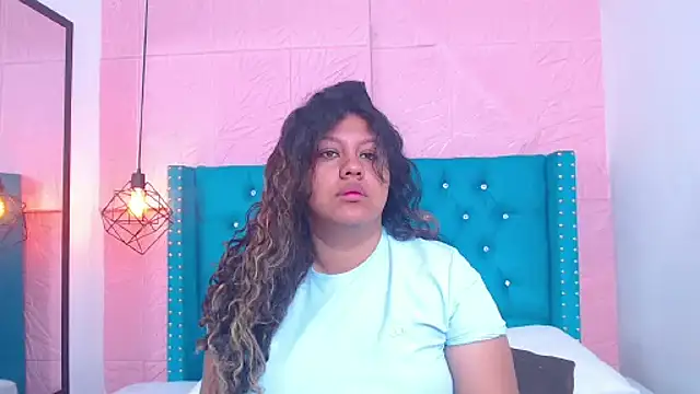 CloeStron online show from 10-02-25, 10:22