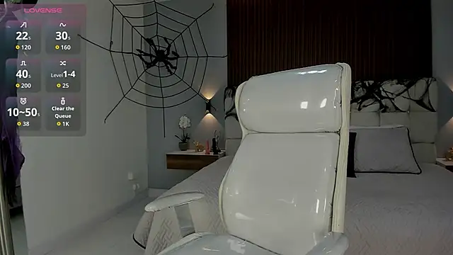 Anny mayyer online show from 10-20-25, 01:44