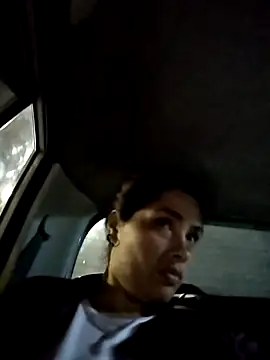 Snapshot of Camila_Garcia_ chatting on 09-28-25, 02:06 Camila Garcia online show from 09-28-25, 02:06