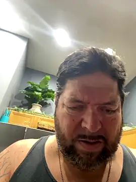 willama111970 online show from 10-22-25, 04:40