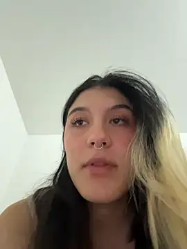 Sweetlolita online show from 12-18-25, 06:08