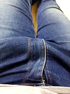 Snapshot of JoaoPedro17cm chatting on 09-11-25, 01:55 JoaoPedro17cm online show from 09-11-25, 01:55