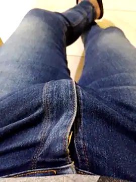 Snapshot of JoaoPedro17cm chatting on 10-14-25, 01:56 JoaoPedro17cm online show from 10-14-25, 01:56