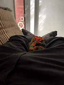 Snapshot of NoddingScorpion chatting on 11-06-25, 09:10 NoddingScorpion online show from 11-06-25, 09:10