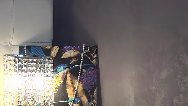 LadyValeriaXO online show from 11-18-25, 12:20