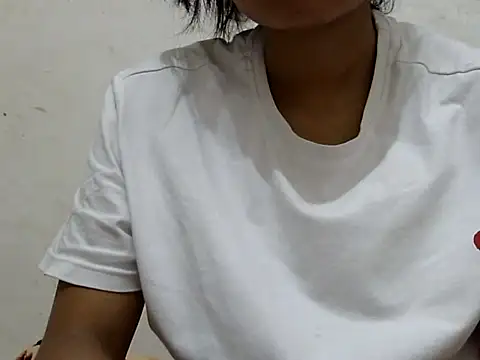 Cute-Chhaya online show from 09-20-25, 02:40