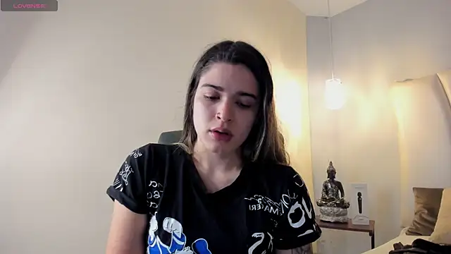 Snapshot of MiaVillalobos chatting on 10-08-25, 11:52 MiaVillalobos online show from 10-08-25, 11:52