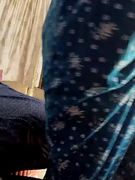 Snapshot of whitelady15 chatting on 10-31-25, 09:10 whitelady15 online show from 10-31-25, 09:10