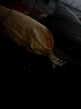 whitelady15 online show from 12-20-25, 06:26