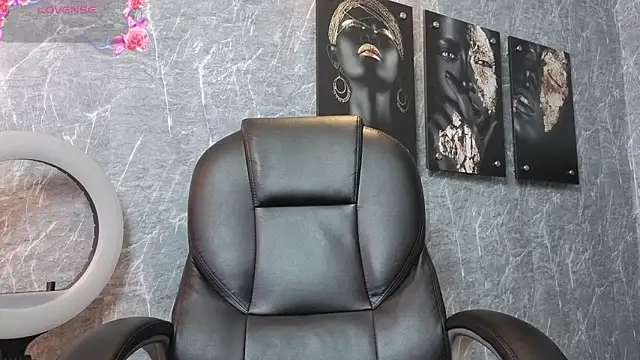 sophiasweet  1 online show from 10-02-25, 03:46