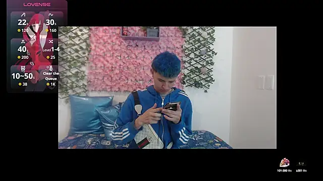 Snapshot of iam_lukas__ chatting on 09-23-25, 03:09 iam lukas online show from 09-23-25, 03:09