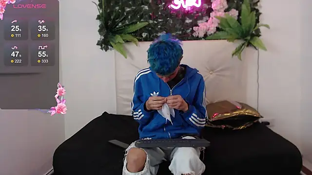 Snapshot of iam_lukas__ chatting on 10-06-25, 03:15 iam lukas online show from 10-06-25, 03:15