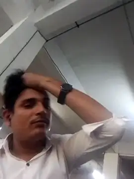 Snapshot of Durgesh1968 chatting on 03-02-26, 12:01 Durgesh1968 online show from 03-02-26, 12:01