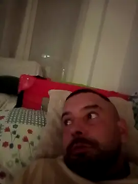 Snapshot of Feistysausage chatting on 09-20-25, 09:38 Feistysausage online show from 09-20-25, 09:38