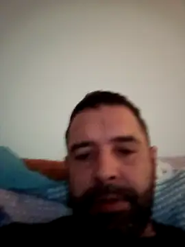 Snapshot of Feistysausage chatting on 10-18-25, 09:26 Feistysausage online show from 10-18-25, 09:26