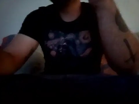 Snapshot of Feistysausage chatting on 10-21-25, 11:16 Feistysausage online show from 10-21-25, 11:16