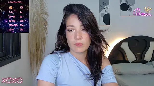 Snapshot of Eliih_01 chatting on 01-06-26, 01:53 Eliih 01 online show from 01-06-26, 01:53