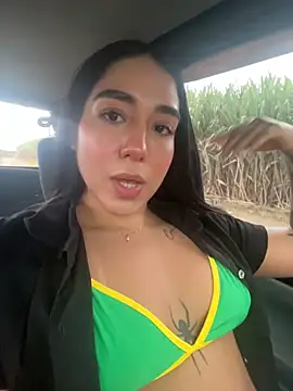 KaditaNavarro online show from 10-18-25, 06:41