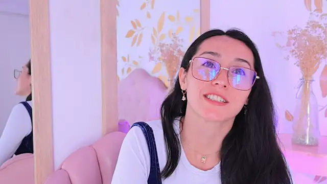 Ginevra esposito online show from 10-09-25, 12:58