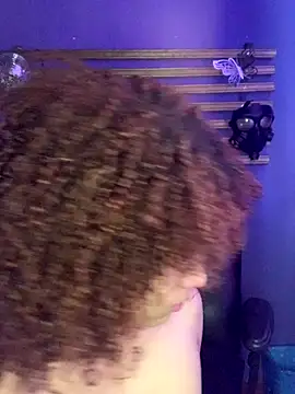 ValentinaStorm1 online show from 10-02-25, 01:51