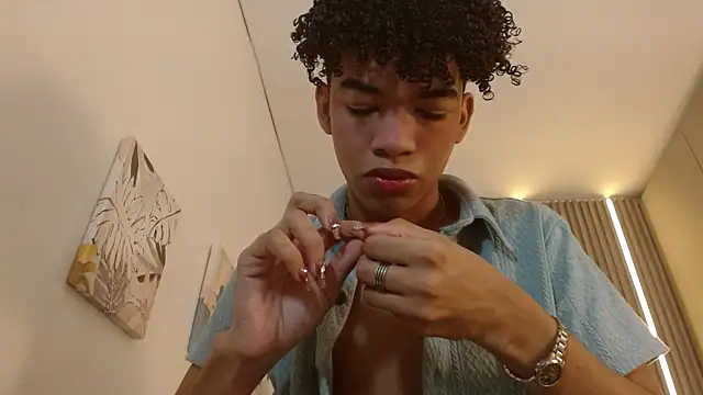 Ivone Rose  online show from 10-22-25, 12:38