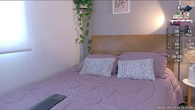 sarah rayy online show from 12-04-25, 09:23