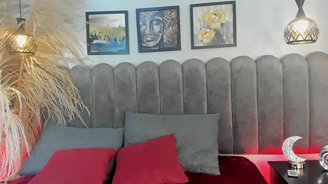 Dark nina  online show from 12-05-25, 03:26