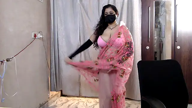 Snapshot of sexy_indianboobs chatting on 07-10-26, 11:02 sexy indianboobs online show from 07-10-26, 11:02
