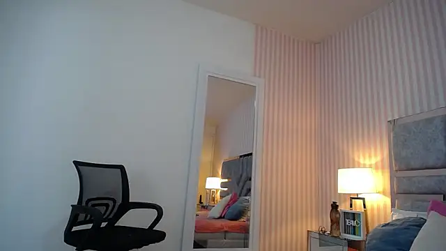 ViictoriaJones  online show from 09-16-25, 01:45