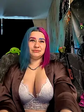 Snapshot of NeonNectar_ chatting on 02-25-26, 05:28 NeonNectar online show from 02-25-26, 05:28