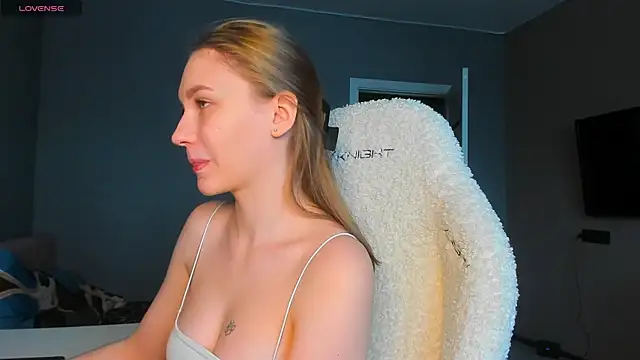 Ammi bliss online show from 11-25-25, 04:01