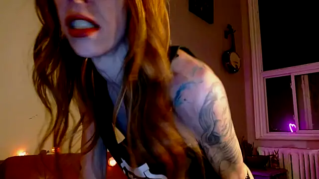 Spicy Cinnamon Heart online show from 02-28-26, 07:42