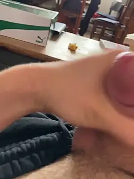 Snapshot of Loulou_2007 chatting on 09-12-25, 03:34 Loulou 2007 online show from 09-12-25, 03:34