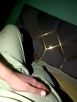 Snapshot of hot_manishacpl chatting on 10-08-25, 05:54 hot manishacpl online show from 10-08-25, 05:54