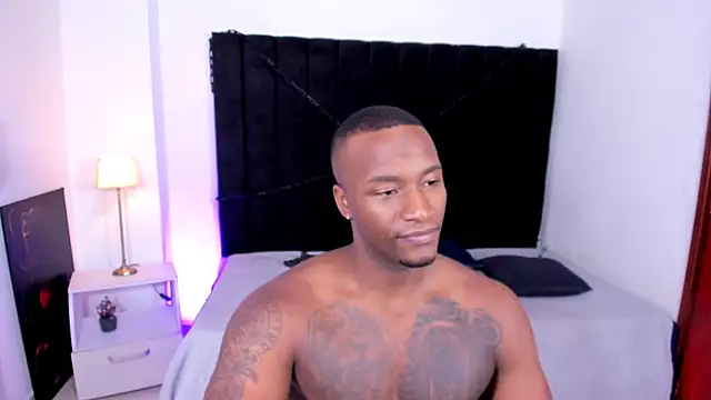 chrstian lewis1 online show from 09-26-25, 03:10