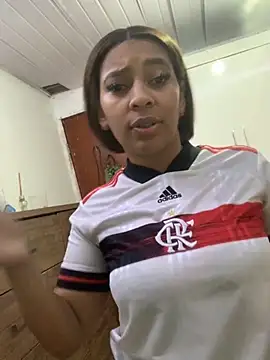 Snapshot of Crisschiavo chatting on 09-27-25, 11:54 Crisschiavo online show from 09-27-25, 11:54