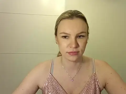 SadieBrilliance online show from 10-15-25, 06:08