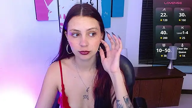 AlanaGarcia19 online show from 09-22-25, 11:23