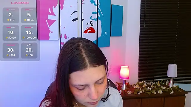 AlanaGarcia19 online show from 11-20-25, 11:43