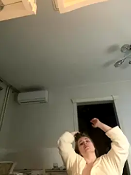 DeniMilkyyyyy online show from 12-05-25, 02:09