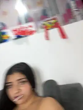 Isaa-Sweet online show from 09-18-25, 06:43