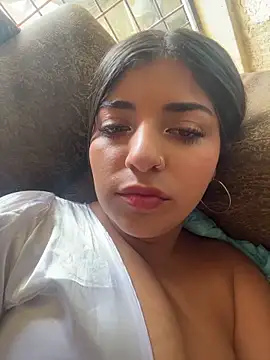 Isaa-Sweet online show from 11-30-25, 04:22