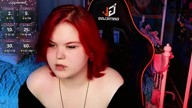 fillisfox  online show from 09-10-25, 03:34