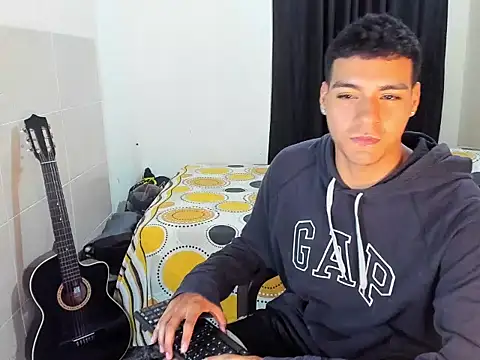 Snapshot of TeamPorn_19 chatting on 09-11-25, 04:56 TeamPorn 19 online show from 09-11-25, 04:56