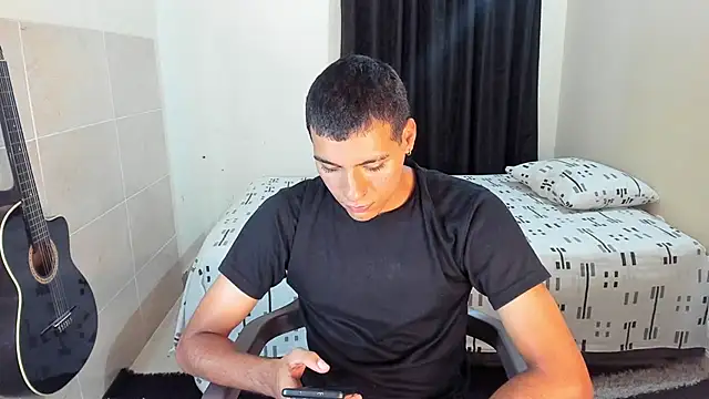 Snapshot of TeamPorn_19 chatting on 10-09-25, 04:54 TeamPorn 19 online show from 10-09-25, 04:54