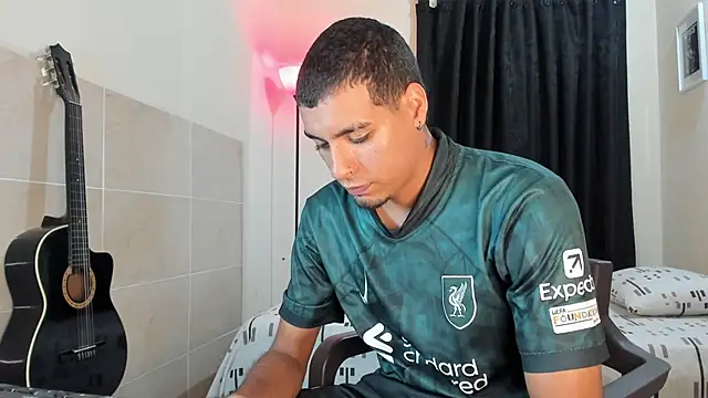 Snapshot of TeamPorn_19 chatting on 10-20-25, 07:14 TeamPorn 19 online show from 10-20-25, 07:14