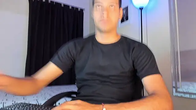 Snapshot of TeamPorn_19 chatting on 11-10-25, 10:42 TeamPorn 19 online show from 11-10-25, 10:42