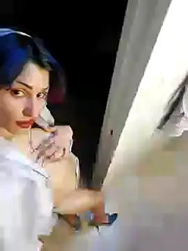 kendrafarq online show from 09-17-25, 05:20