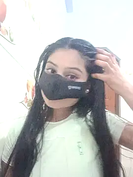 Snapshot of Hot-Soniya733 chatting on 11-06-25, 07:04 Hot-Soniya733 online show from 11-06-25, 07:04