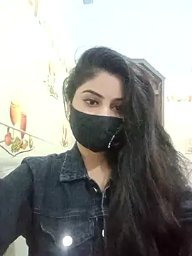 Snapshot of Hot-Soniya733 chatting on 12-20-25, 11:45 Hot-Soniya733 online show from 12-20-25, 11:45